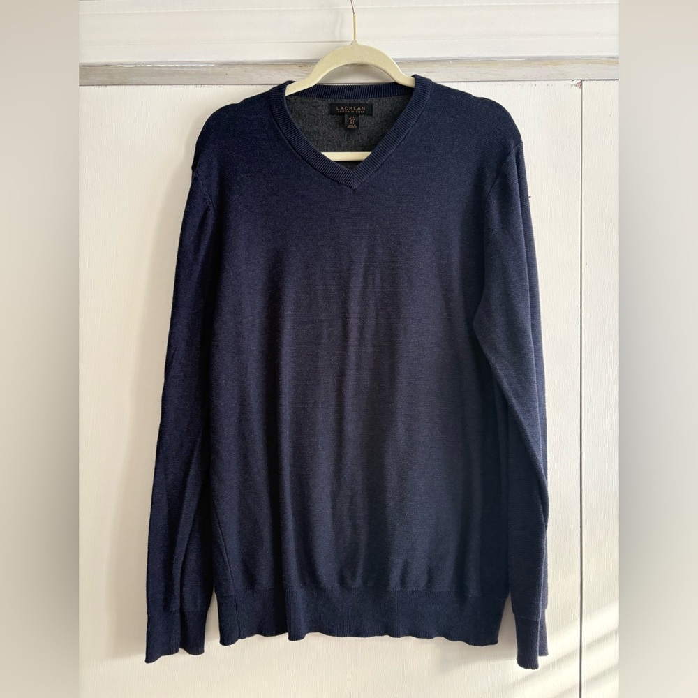 V neck sweater